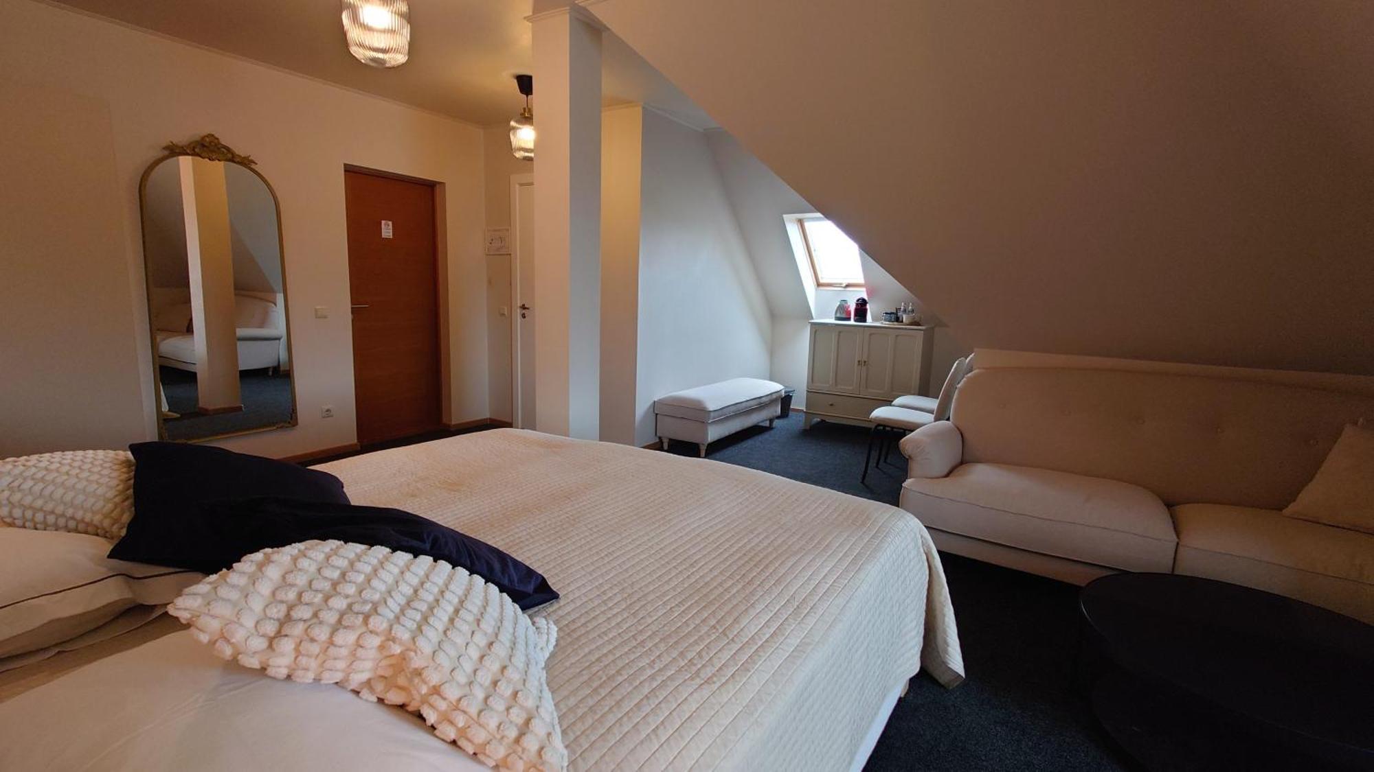 Guesthouse Četri Vēji Turkalne Extérieur photo